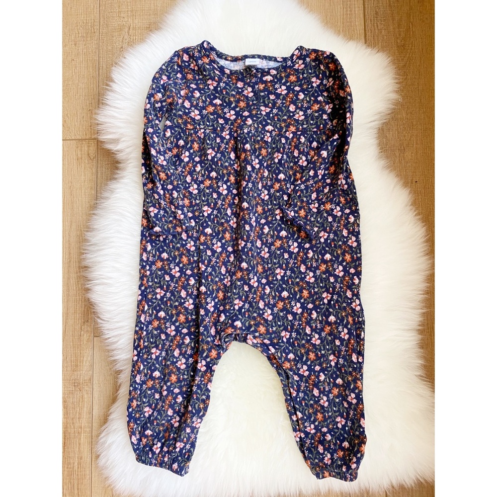 Ribbed Floral Long Sleeved Romper